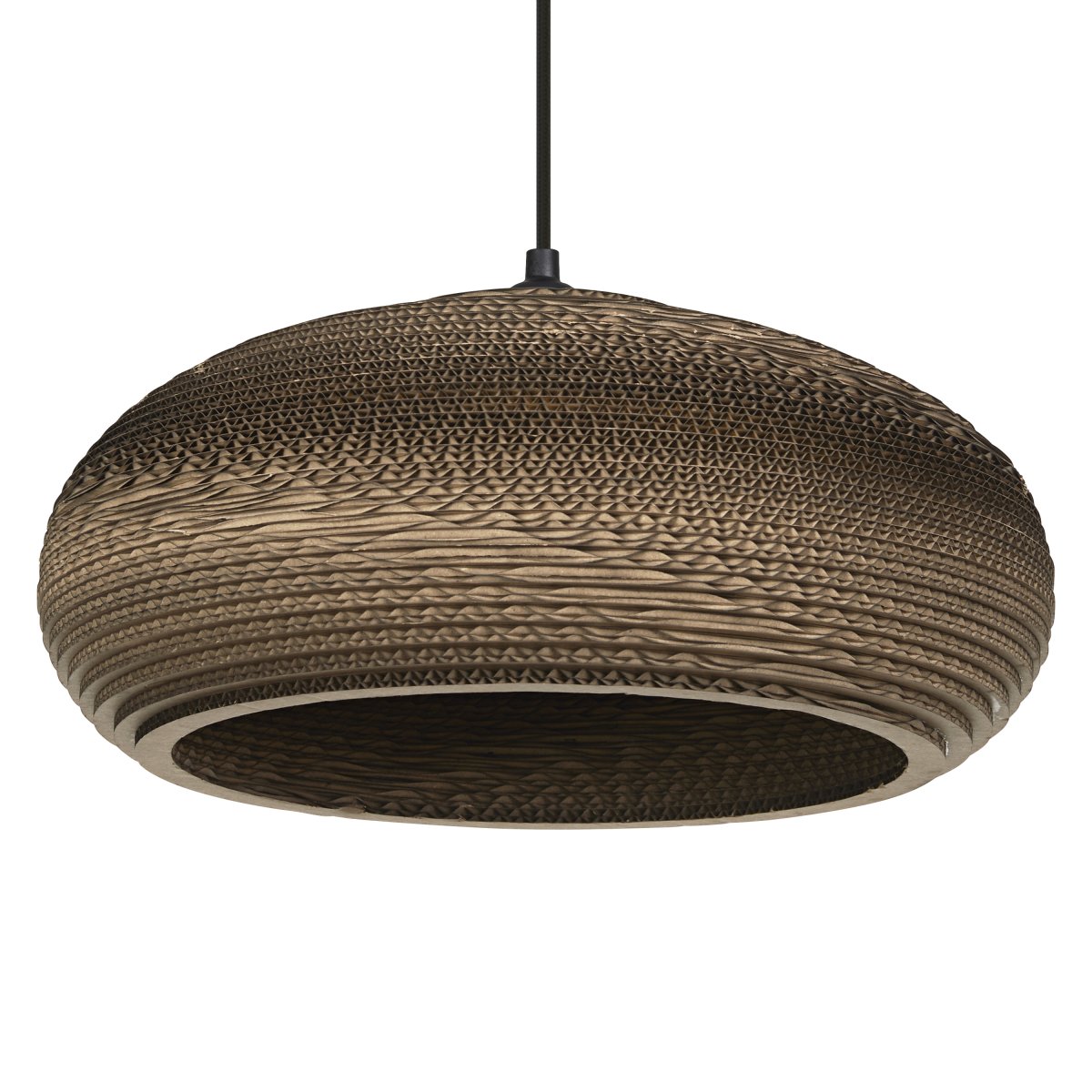 Cardboard drop Ø40 Brun suspension De Ledvance - L'abat-jour, fabriqué à partir de plusieurs couches de carton, crée un beau jeu de lumière dans la pièce lorsqu'il est éclairé et contribue à une atmosphère chaleureuse et naturelle.