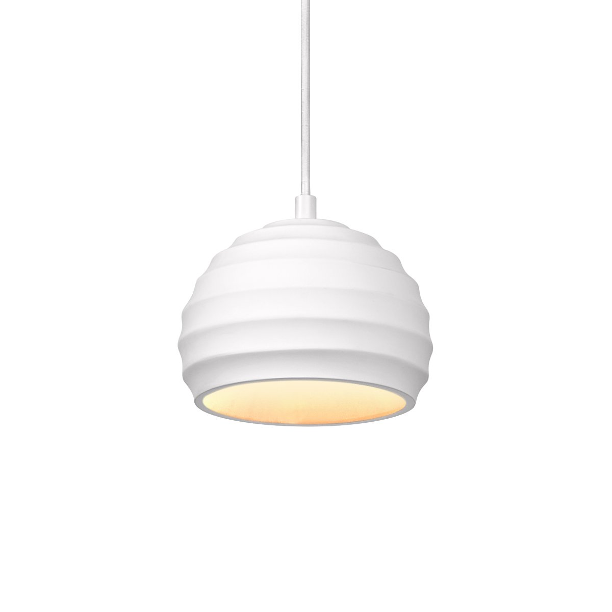 Plaster Cup Ø16 Blanc suspension De Osram - Il est recommand&eacute; d'en placer plusieurs en rang&eacute;e au-dessus du comptoir de la cuisine ou de la table &agrave; manger.