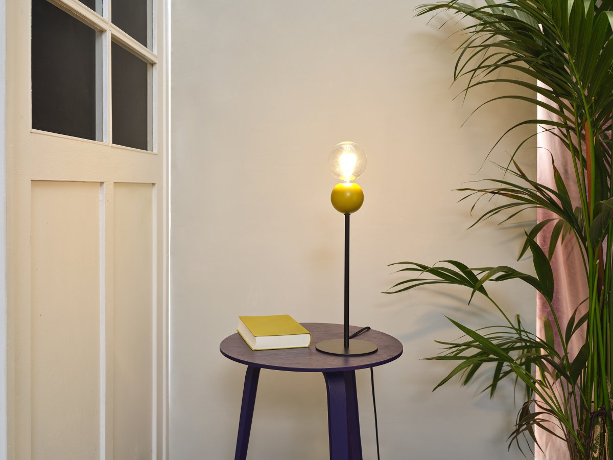 Bubble 40cm Jaune lampe de table De Ledvance - La lampe de table Bubble a un design rétro avec sa belle couleur jaune.