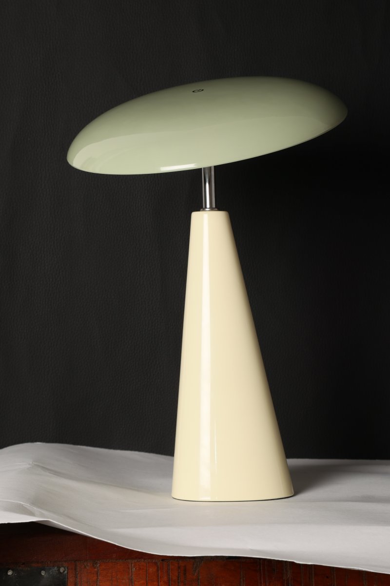 Audrey 33cm Beige/vert clair portable De Eja - Audrey trouve parfaitement sa place sur une table basse, une table de chevet ou un rebord de fenêtre.
