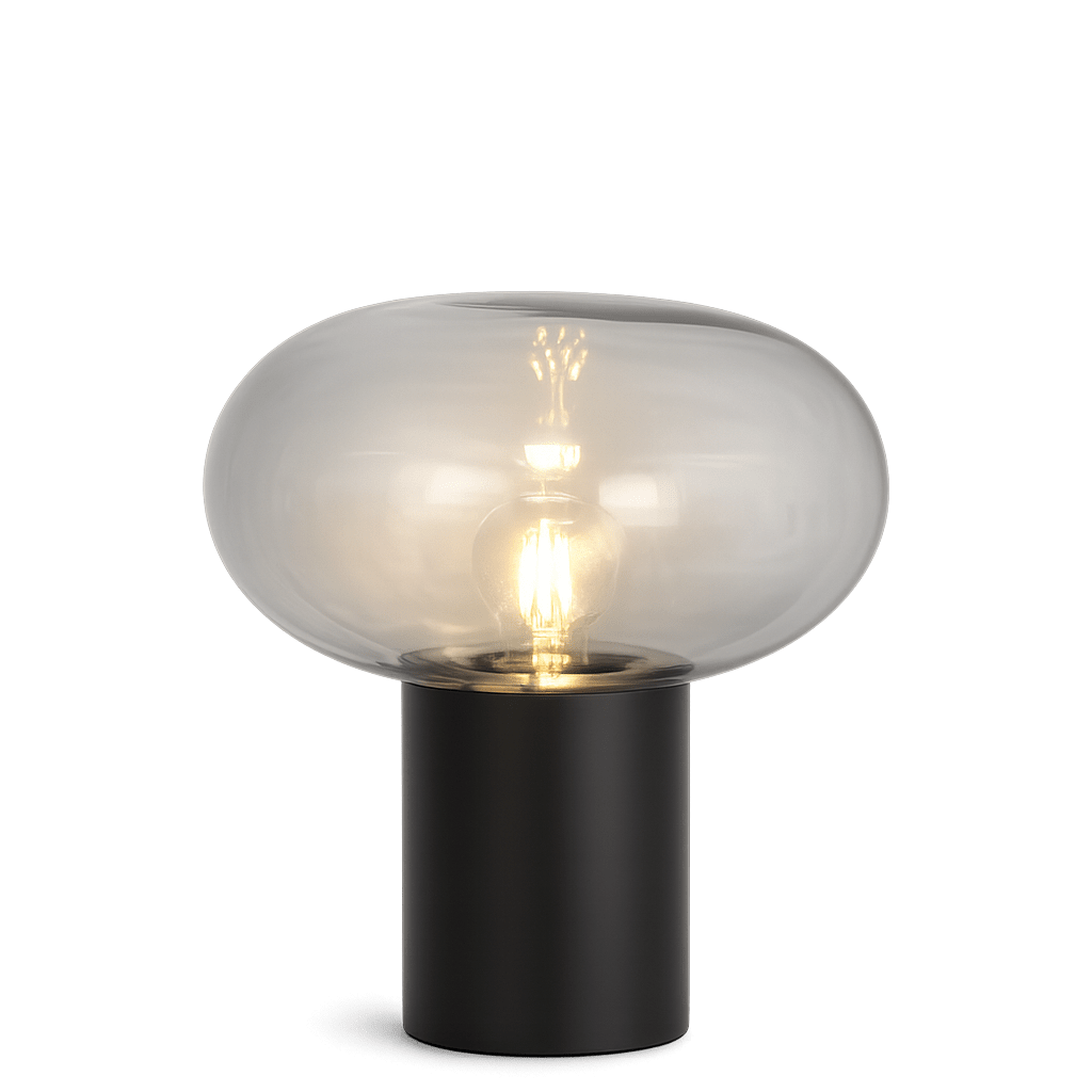 Alba 32cm Noir/Fumé lampe de table De Nordic Lighting - Elle est fournie avec un c&acirc;ble textile noir de 1,8 m, un interrupteur et une prise secteur.