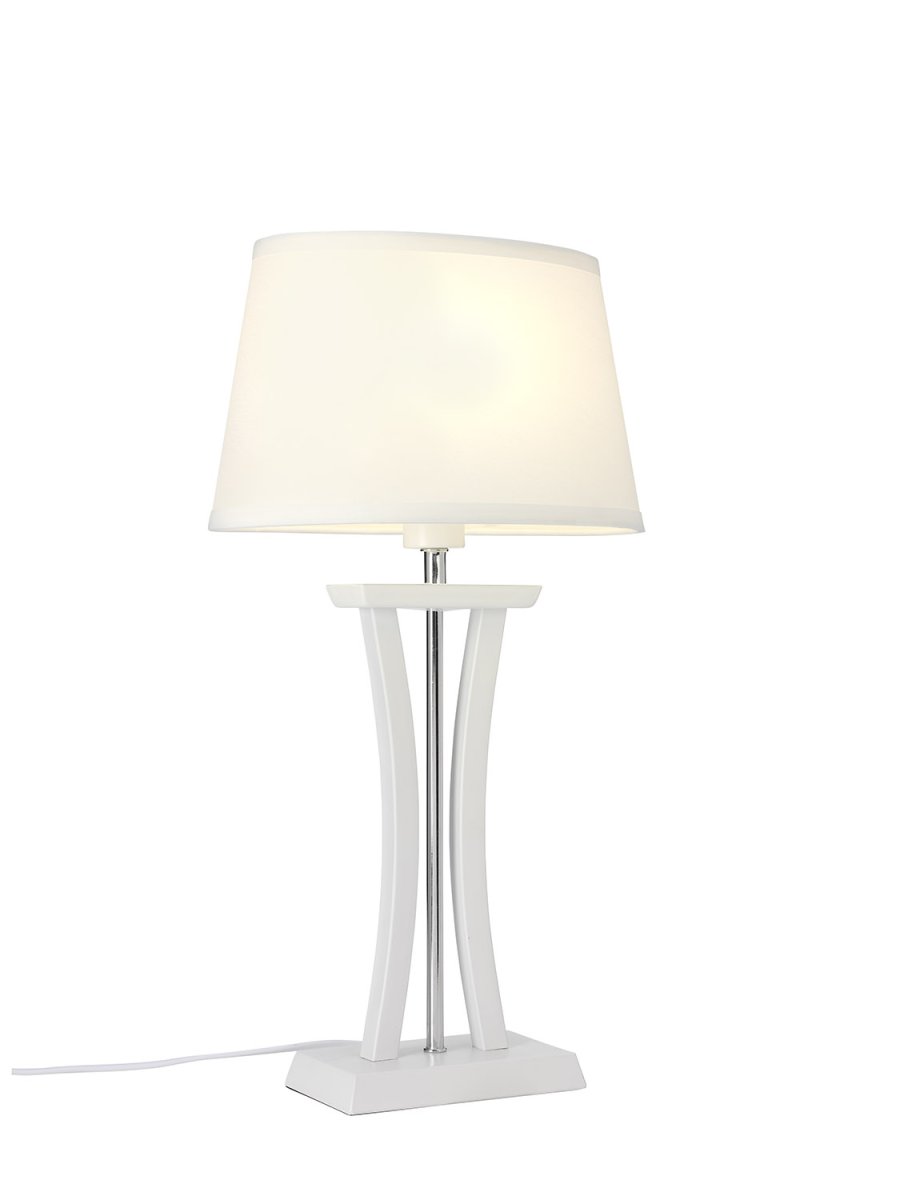 New Chelsea 47cm Blanc lampe de table De Cottex - La lampe de table New Chelsea est une &eacute;l&eacute;gante combinaison de fil, de m&eacute;tal et de textile, donnant &agrave; la pi&egrave;ce une touche moderne et &eacute;l&eacute;gante.
