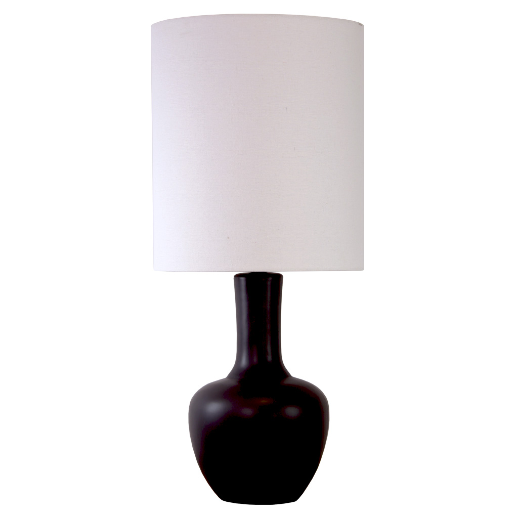 Boda 78cm Noir lampe de table De Nordic Lighting - L'alliance de lignes &eacute;pur&eacute;es et de mat&eacute;riaux naturels fait de cette lampe un v&eacute;ritable objet de d&eacute;coration, qui trouvera parfaitement sa place sur une table d'appoint ou un bureau.