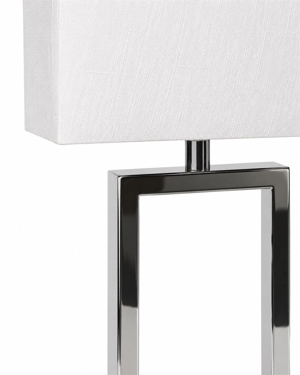 Gemma 52cm Chrome lampe de table De Nordic Lighting - Son abat-jour rectangulaire en tissu blanc diffuse une lumi&egrave;re douce et agr&eacute;able, id&eacute;ale pour les chambres, les salons et les couloirs.
