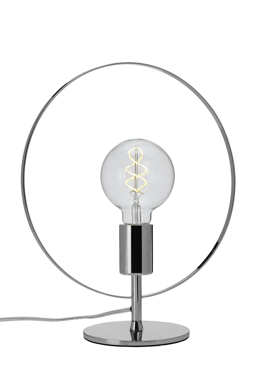 Spartan ringo 35cm Chrome lampe de table De Cottex - La lampe de table en métal Spartan Ringo est une lampe moderne et minimaliste qui attire l'attention avec son design circulaire élégant.