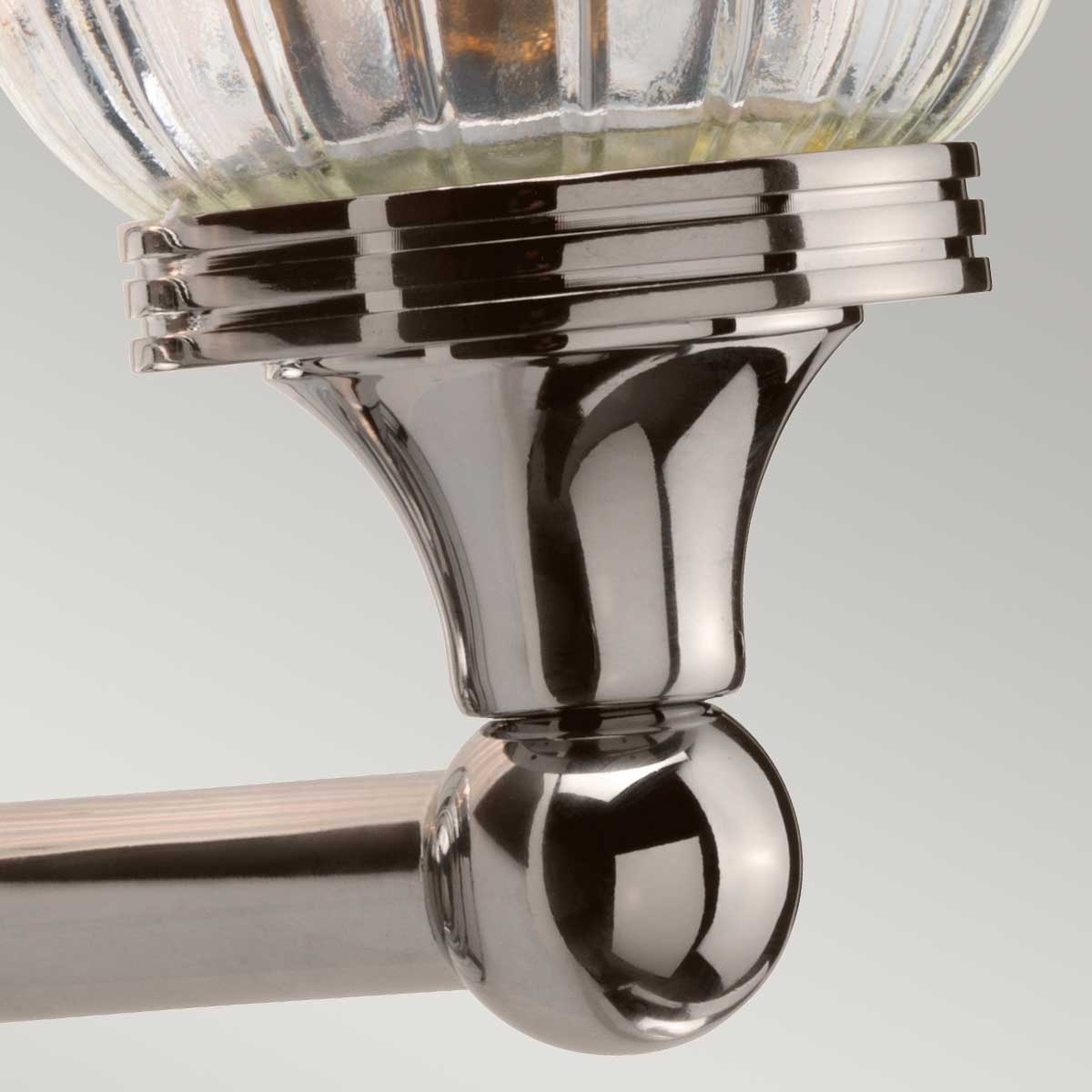 Austen Ø14 Nickel poli lampe de salle de bain De Elstead Lighting - L'applique murale Austen a un design classique et est fabriquée à partir de matériaux de la plus haute qualité, garantissant une durabilité à long terme.