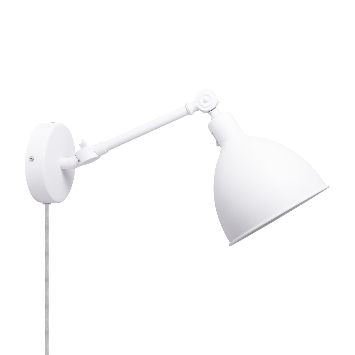 Bazar mini 50cm Blanc sableux applique murale De By Rydéns - L'applique murale Bazar Mini est un ajout à la famille Bazar ; un modèle plus petit et plus facile à placer qui peut être utilisé à la fois comme lampe de lecture dans la chambre et comme lumière d'appoint au-dessus des livres de cuisine dans la cuisine !