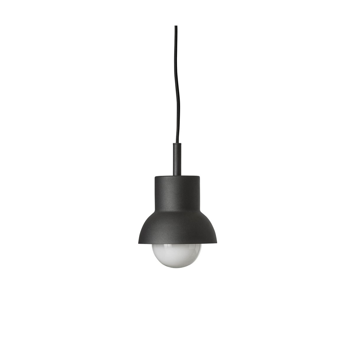 Down Ø15 Anthracite suspension De CO Bankeryd - Pour que le design de la lampe soit mis en valeur de manière optimale, nous vous recommandons de choisir une source lumineuse globe d'un diamètre de 95 cm.