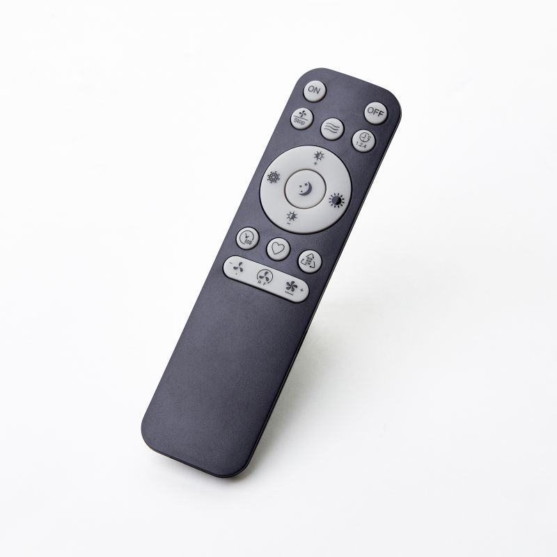 Montero Ø42 Blanc De Brilliant - Gr&acirc;ce &agrave; la t&eacute;l&eacute;commande fournie, vous pouvez tamiser la lumi&egrave;re et ajuster la temp&eacute;rature de couleur, d'une lumi&egrave;re blanche chaude (2&nbsp;700 K) &agrave; une lumi&egrave;re du jour claire et stimulante (6&nbsp;500 K).