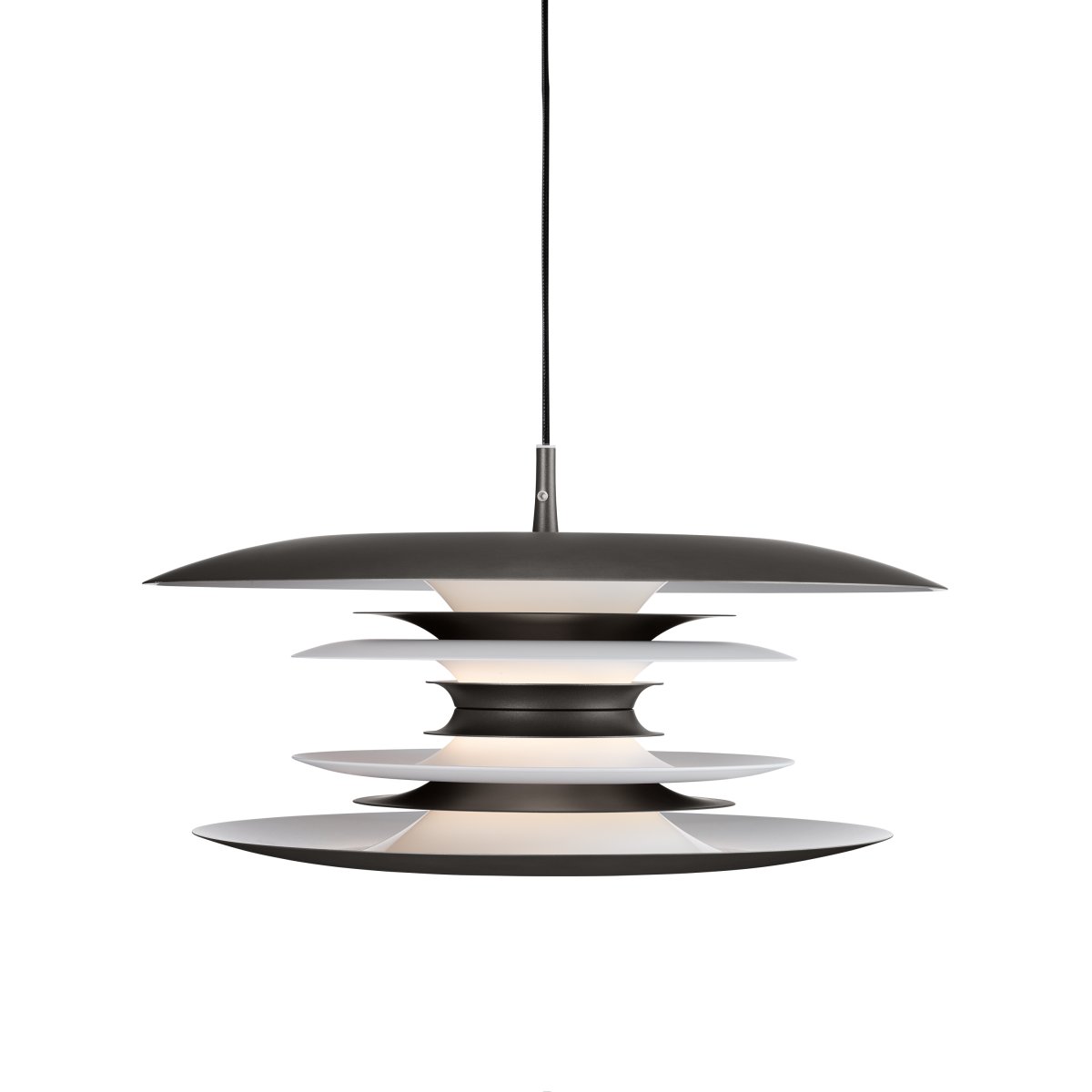 Diablo Ø50 Gris oxyde suspension De Belid - Cette suspension diffuse une lumi&egrave;re agr&eacute;able et tamis&eacute;e et convient parfaitement au-dessus de la table &agrave; manger ou dans d'autres pi&egrave;ces de la maison o&ugrave; style et fonctionnalit&eacute; sont recherch&eacute;s.