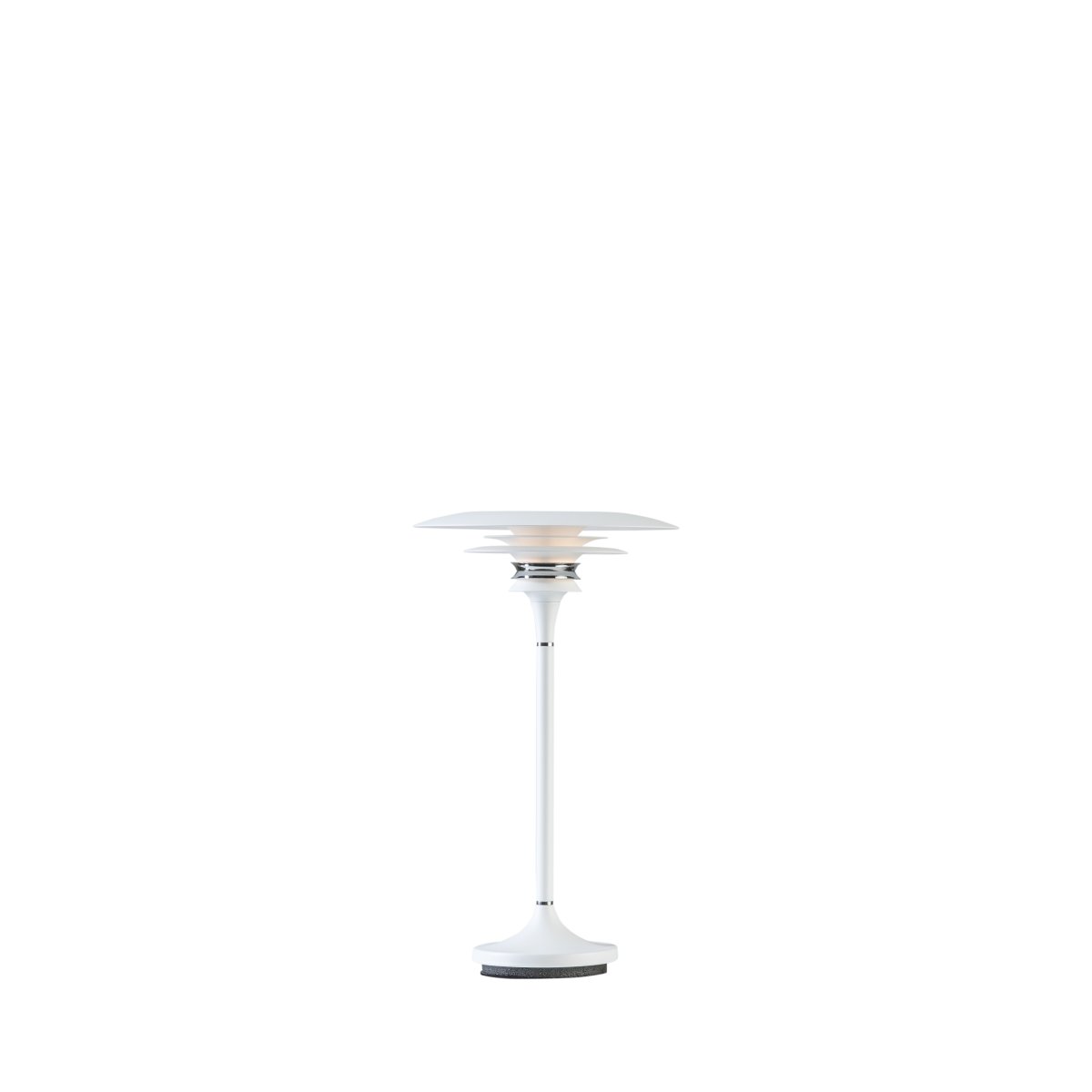 Diablo 35cm Blanc mat/chrome lampe de table De Belid - Diablo est une lampe de table &eacute;l&eacute;gante qui apportera une touche personnelle &agrave; votre pi&egrave;ce.