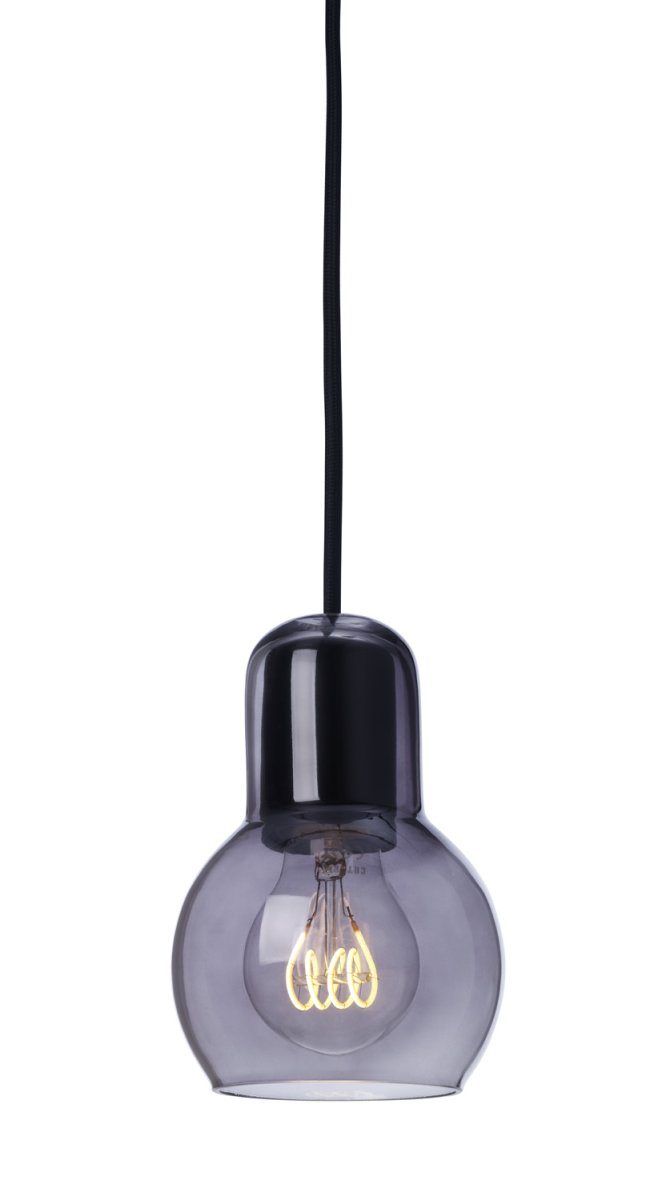 Living Fumée lampe de fenêtre De Lampan - La lampe émet une lumière douce et agréable, parfaite pour éclairer une fenêtre ou une petite pièce.