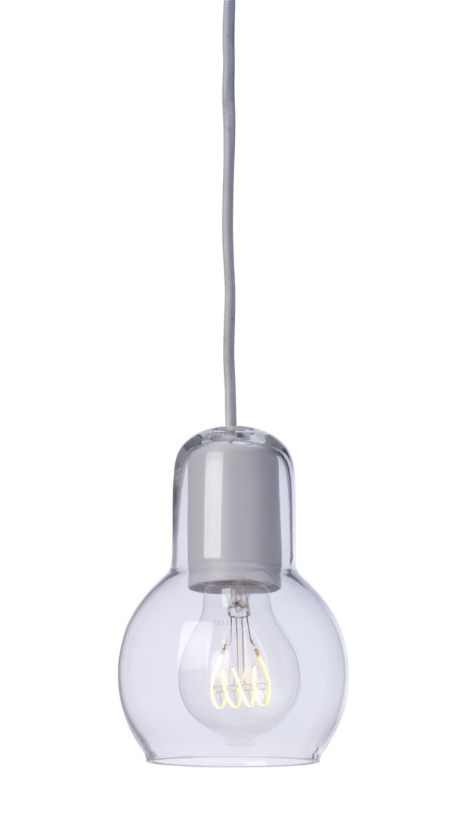Living Blanc lampe de fenêtre De Lampan - La lampe émet une lumière douce et agréable, parfaite pour éclairer une fenêtre ou une petite pièce.