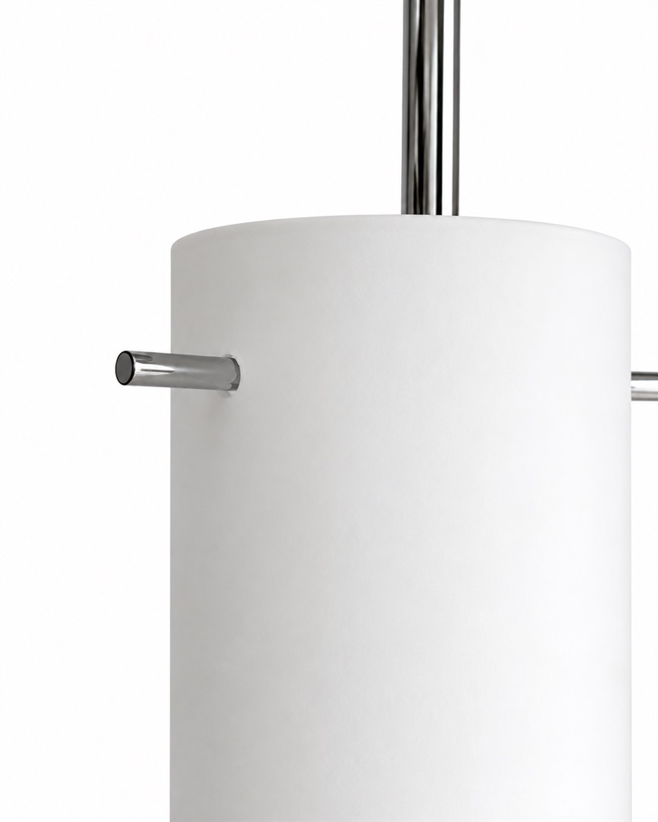 Cilinda Ø7 Chrome/blanc lampe de fenêtre De Nordic Lighting - Cilinda est une lampe de fen&ecirc;tre intemporelle au design &eacute;l&eacute;gant.