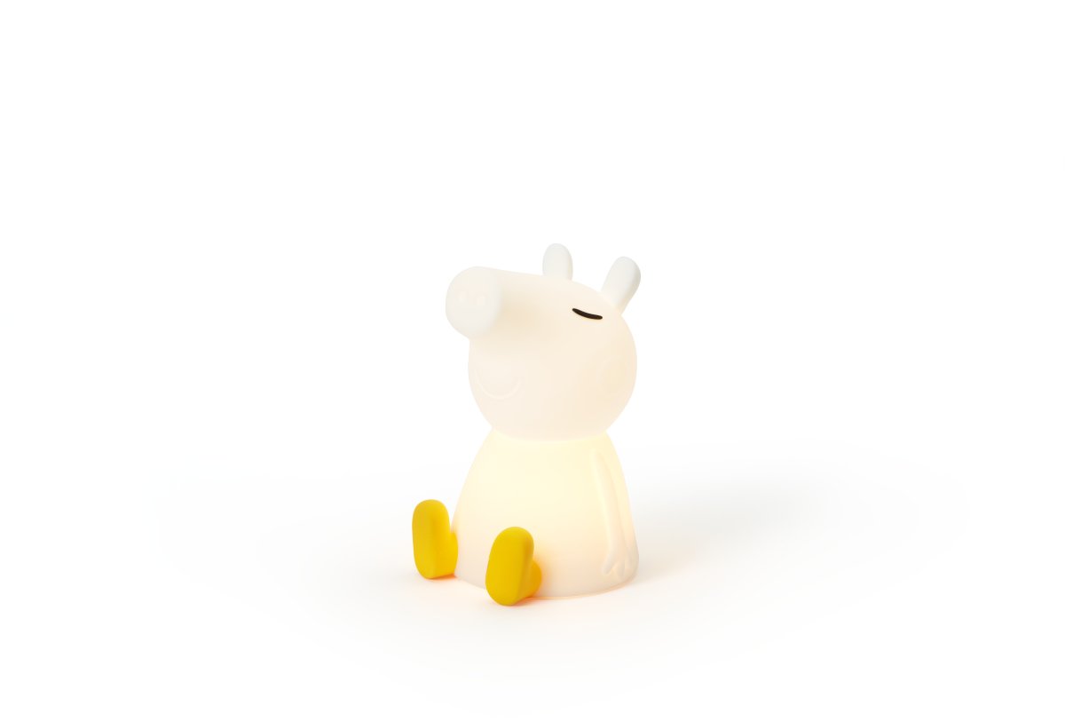 Peppa Pig First Light Blanc lampe pour enfant De Mr Maria - Le design de Peppa Pig vient du monde de conte de f&eacute;es de la petite Greta Pig, un cochon joyeux qui adore se d&eacute;guiser, jouer et surtout sauter dans les flaques de boue.