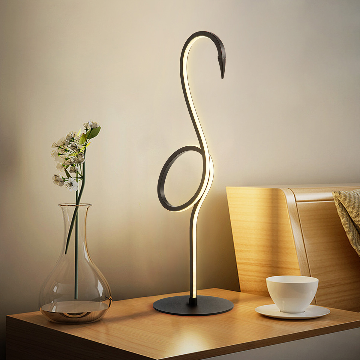 Flamingo 50cm Noir lampe de table De Elstead Lighting - Flamingo &auml;r en konstn&auml;rlig och elegant bordslampa som kombinerar modern design med skulptural estetik.