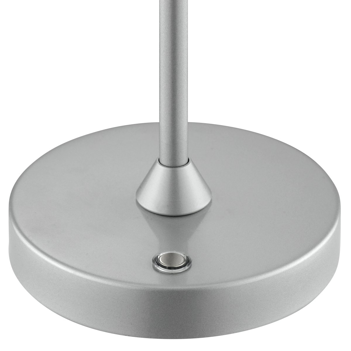 Elora 37cm Argent portable De Brilliant - Cependant, pour une longue durée de vie, il est conseillé de la ranger et de la recharger à l'intérieur.