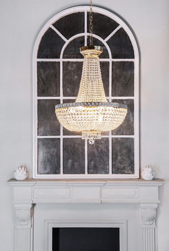 Bella Ø50 Or cristal De Maytoni - Les prismes &eacute;tincelants qui entourent toute la lampe refl&egrave;tent la lumi&egrave;re et cr&eacute;ent une lueur enchanteresse dans la pi&egrave;ce.