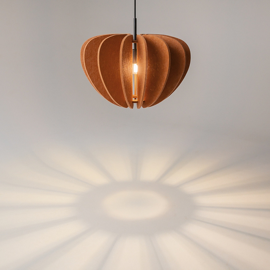 Cambio Ø48 Orange suspension De Maytoni - La s&eacute;rie est disponible en plusieurs couleurs et formes et, gr&acirc;ce au c&acirc;ble de 3 m&egrave;tres de long, peut &eacute;galement &ecirc;tre suspendue dans des pi&egrave;ces hautes - parfaite pour des installations d'&eacute;clairage cr&eacute;atives qui refl&egrave;tent l'ambiance de la pi&egrave;ce.