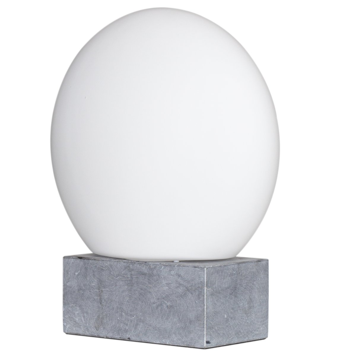 Glori 35cm Blanc lampe de table De By Rydéns - Glori est une magnifique lampe de table dont l'alliance du marbre et du verre cr&eacute;e une harmonie captivante.