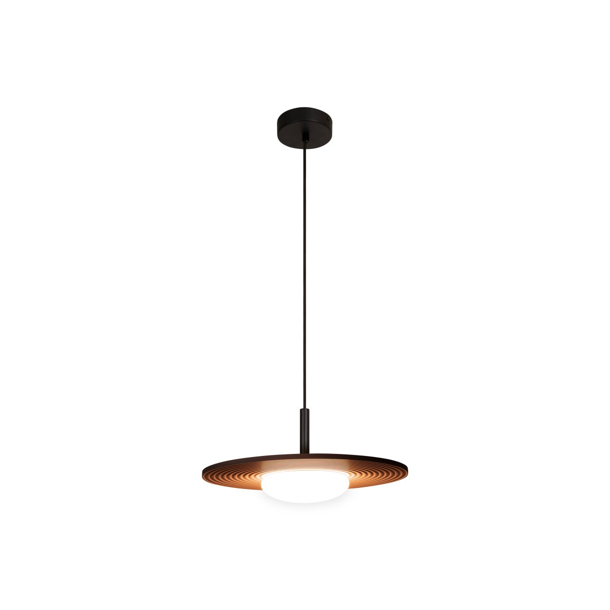 Carmino Ø38 Terre cuite suspension De Lucide - Le dessous nervuré de l'abat-jour crée une texture décorative et s'harmonise parfaitement avec les détails en métal noir de la lampe.