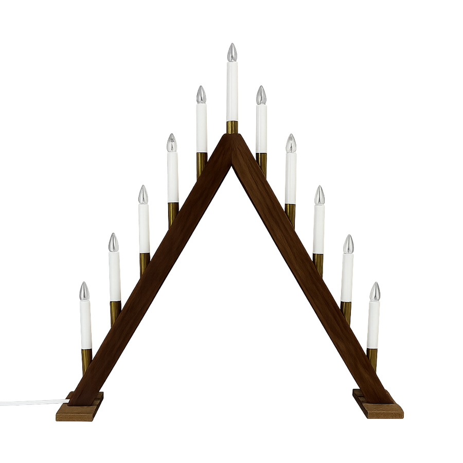 Hilda 11 Bois De Pixie Design - Hilda est un chandelier classique &agrave; onze bras en bois.