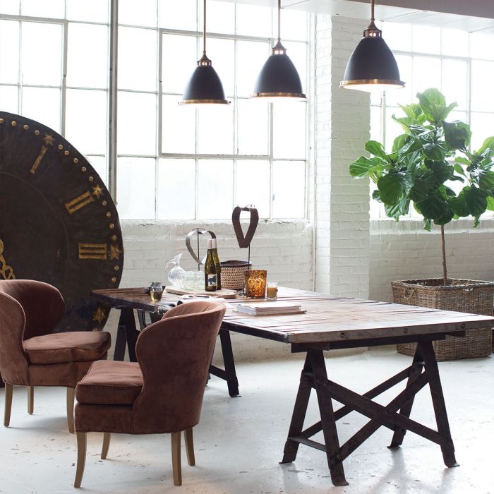 Amelia Ø32 Bronze/laiton suspension De Elstead Lighting - Kupolen har en etsad prismatisk bottenlins, och denna helmetalliska versionen i brons och m&auml;ssingdetaljer har en autentisk vintagelook.