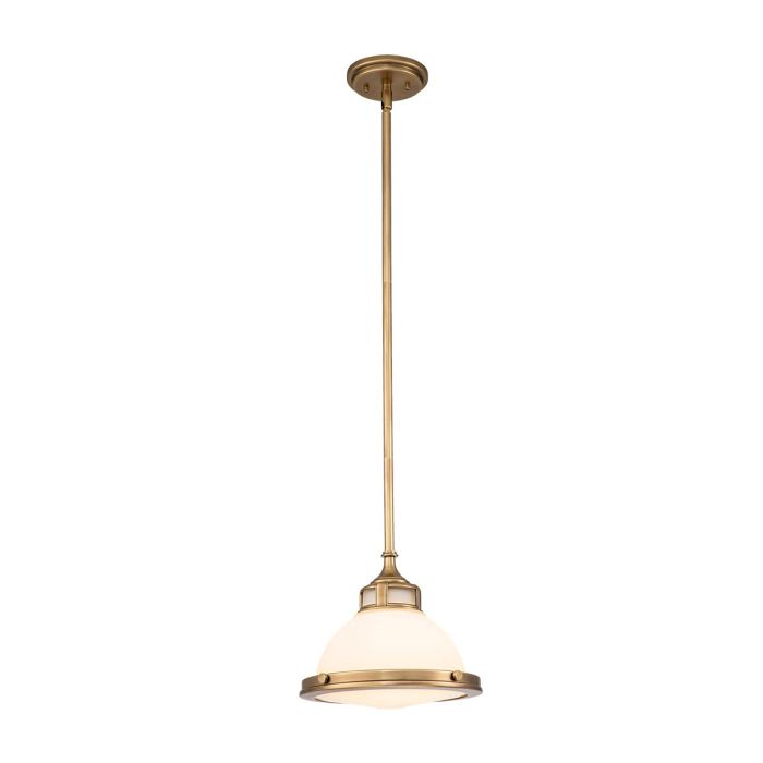 Amelia Ø30 Laiton suspension De Elstead Lighting - Amelia har en klassisk pendeldesign som f&ouml;rnyar vintage-detaljer med ett gjutet glasf&auml;ste, en gjuten metallram samt framtr&auml;dande g&aring;ngj&auml;rn och sp&auml;nnen.