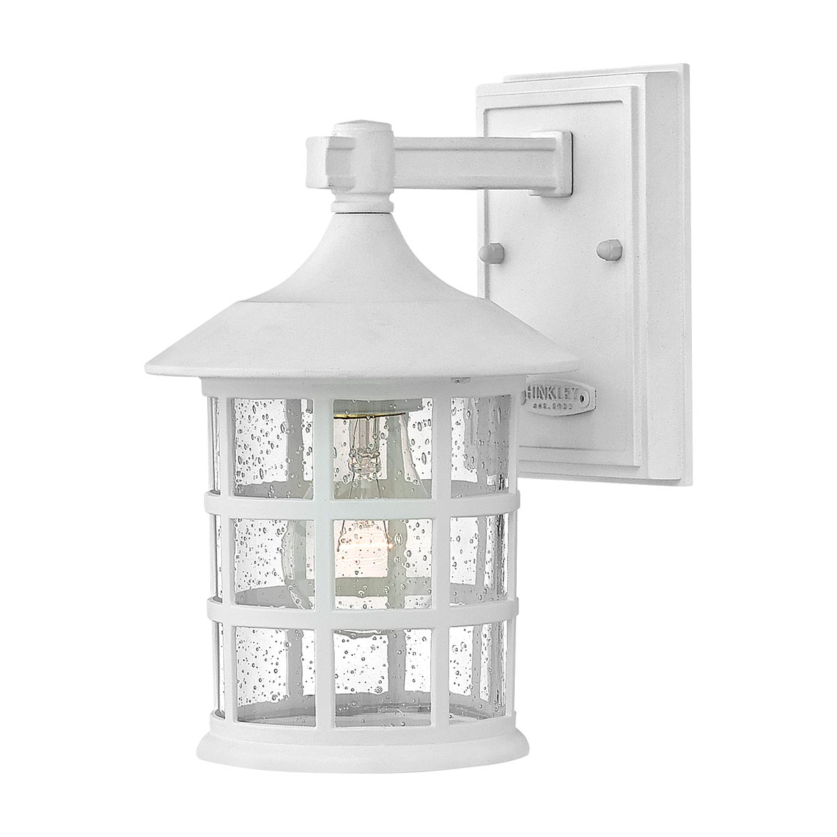 Freeport 24cm Blanc lampe d’extérieur De Elstead Lighting - Avec une protection IP44, Freeport est protégé contre la pluie et l'humidité, ce qui le rend idéal pour les entrées, les façades et les terrasses.