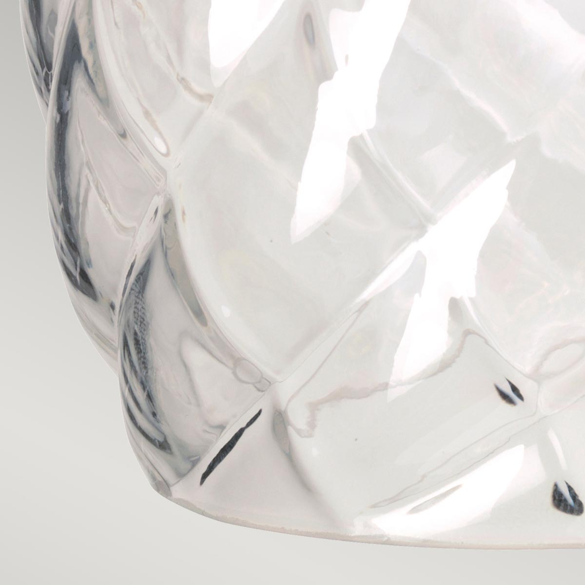 Plantation Ø12 Nickel antique poli lampe de salle de bain De Elstead Lighting - La ferronnerie sophistiquée en nickel poli est complétée par des détails décoratifs en forme de feuilles qui transmettent une sensation de luxe.