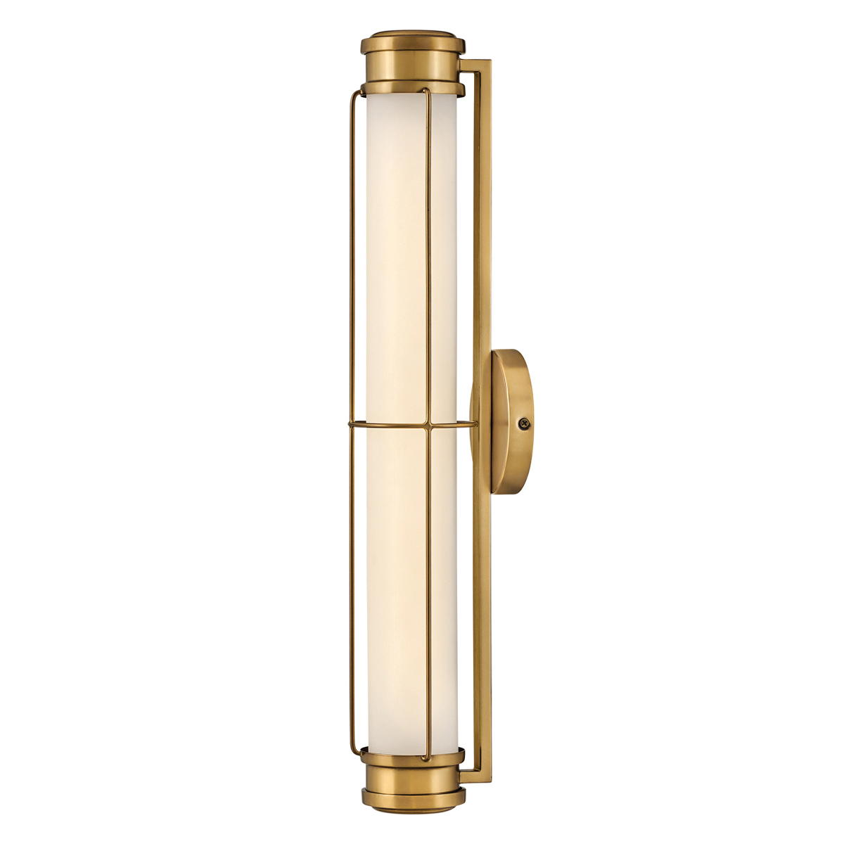 Saylor 60cm Laiton lampe de salle de bain De Elstead Lighting - Fabriqu&eacute;e en m&eacute;tal avec une finition laiton chaleureuse, elle est dot&eacute;e d'un abat-jour allong&eacute; en verre opale qui diffuse une lumi&egrave;re douce et homog&egrave;ne.