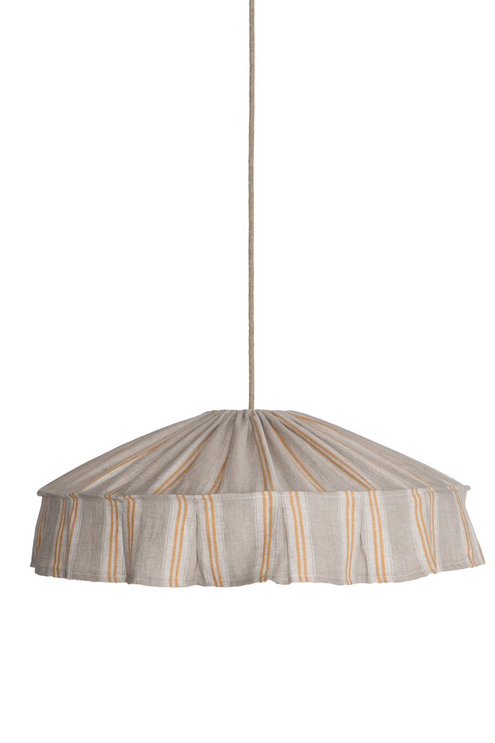 Vinga Abat-Jour S/Suspension Ø58 Nature/jaune suspension De Alde & Lind - Vinga est un abat-jour d&eacute;coratif en lin 100 % naturel, orn&eacute; d'un magnifique motif ray&eacute; dans des tons jaune miel et naturels.