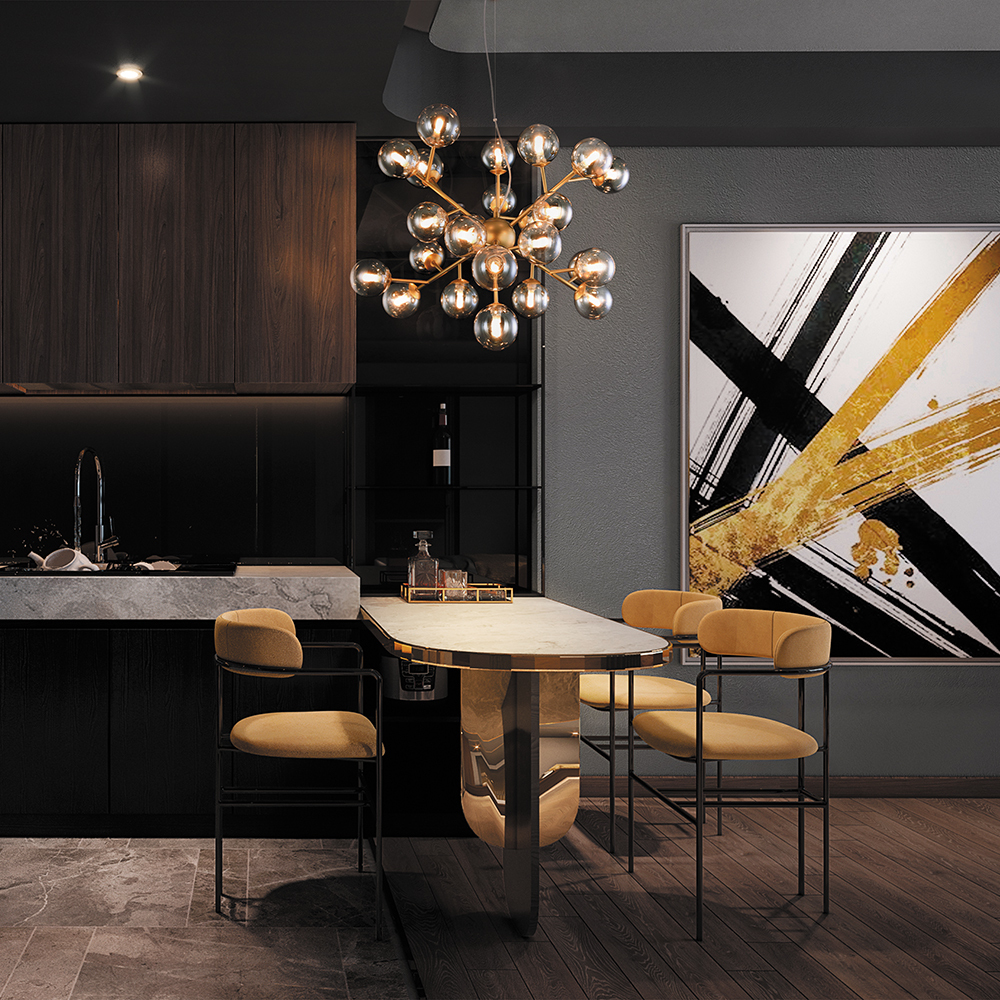 Dallas Ø65 Or suspension De Maytoni - Son cadre métallique sophistiqué, associé à ses sphères en verre ambré, en fait un véritable accroche-regard, idéal pour les grands espaces comme les salons ou les salles à manger.
