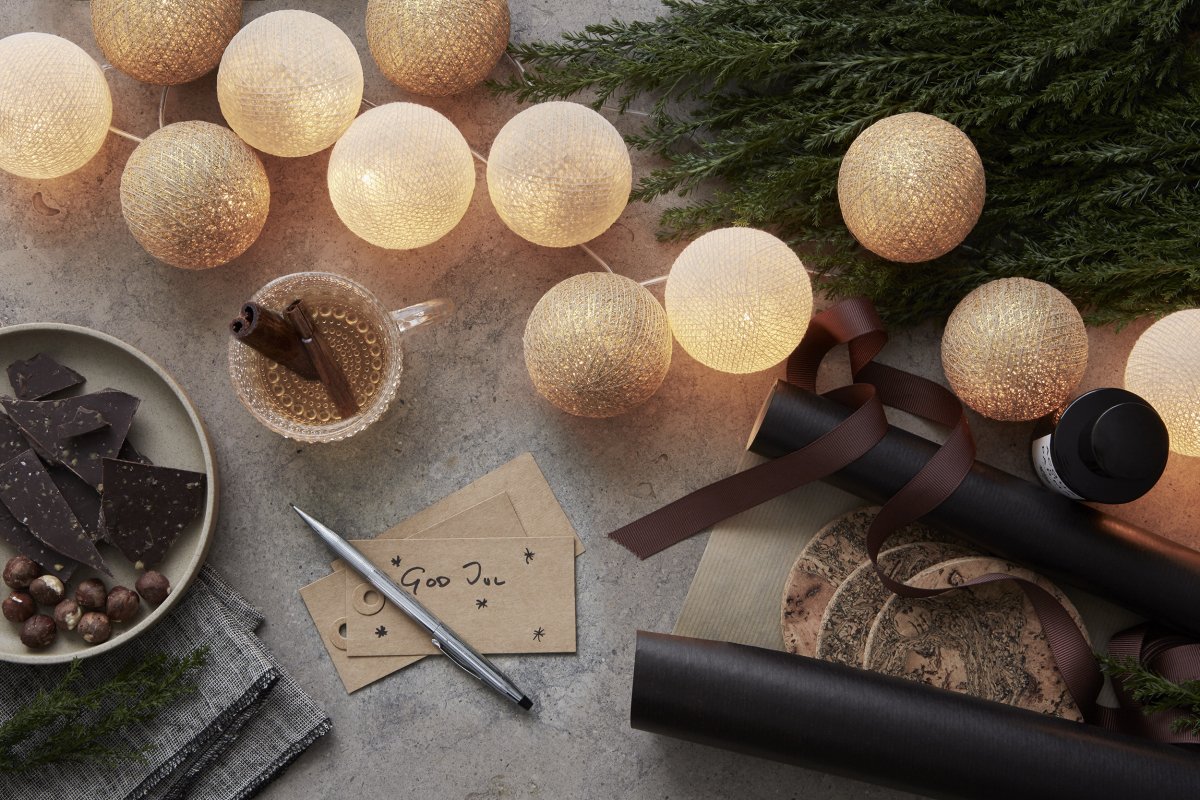 Irislights Gold 20-lights Or De Irislights - Attention&nbsp;: ce produit est fabriqu&eacute; &agrave; la main&nbsp;; des variations de couleur, de forme et de taille sont donc possibles.