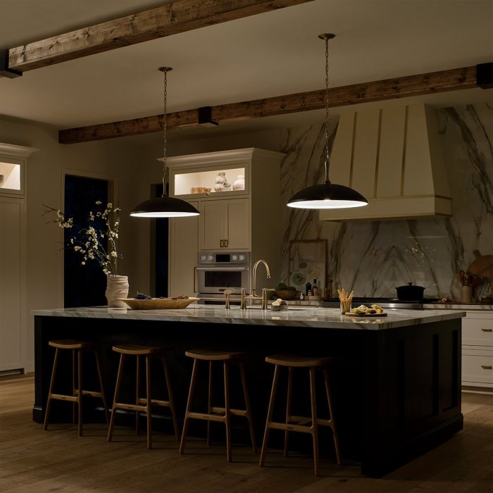 Delarosa Ø50 Noir/bronze suspension De Elstead Lighting - La suspension Delarosa est un luminaire &eacute;l&eacute;gant et imposant qui apporte une touche sp&eacute;ciale &agrave; n'importe quelle pi&egrave;ce.