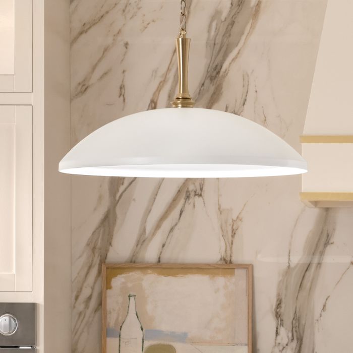 Delarosa Ø50 Blanc/bronze suspension De Elstead Lighting - Installez-la seule au-dessus de la table &agrave; manger ou plusieurs en ligne au-dessus de la cuisine.
