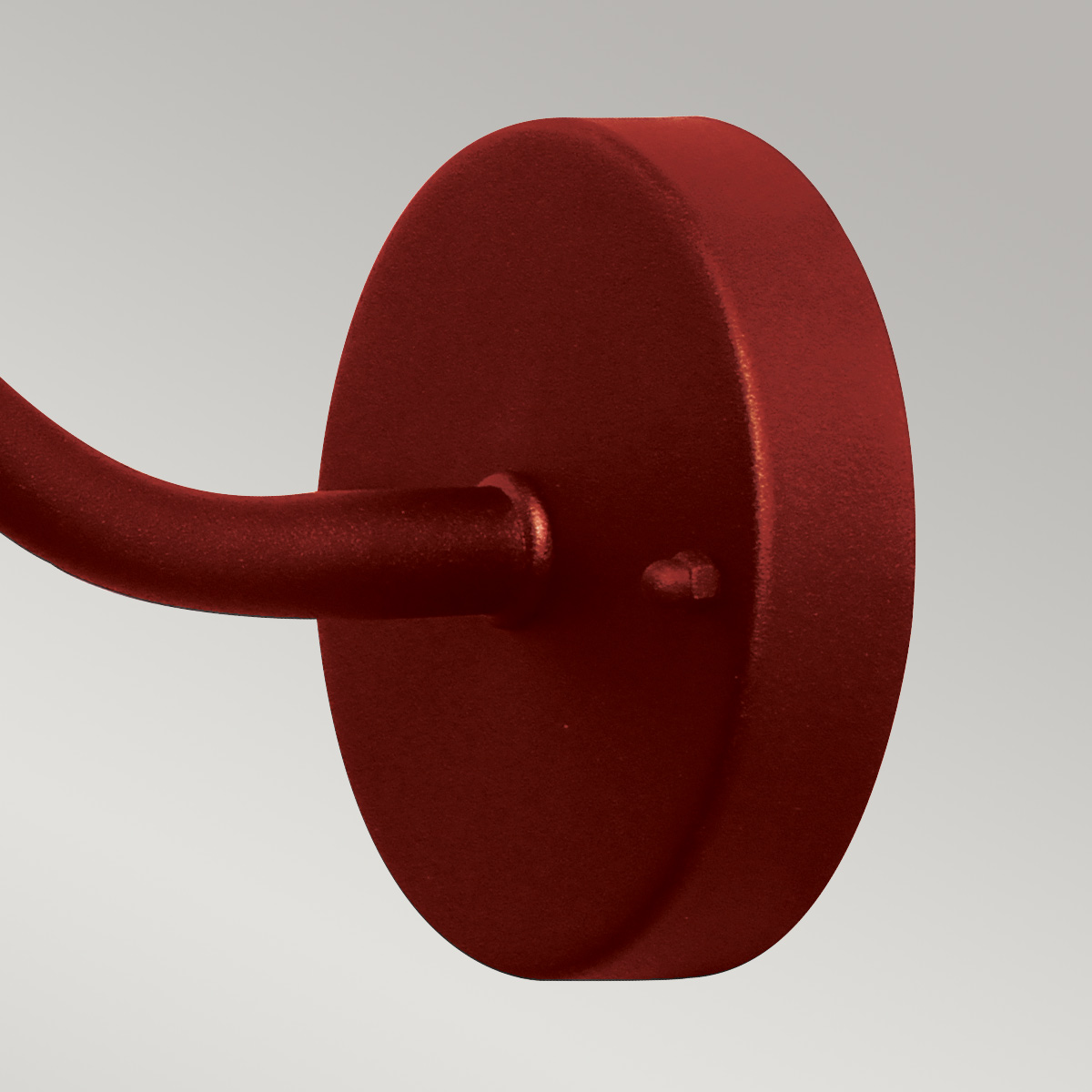 Klampenborg Ø28 ROUGE lampe d’extérieur De Elstead Lighting - Tillverkad av rostfritt st&aring;l i oxid r&ouml;d finish och glas, erbjuder den en robust konstruktion som st&aring;r emot v&auml;der och vind.