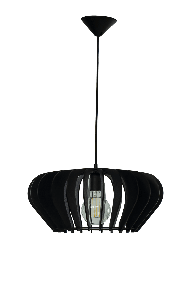 Calyps Ø45 Noir suspension De Aneta Lighting - Calyps est une élégante suspension en contreplaqué noir avec une forme arrondie qui crée un bel effet de lumière et d'ombre lorsqu'elle est éclairée.