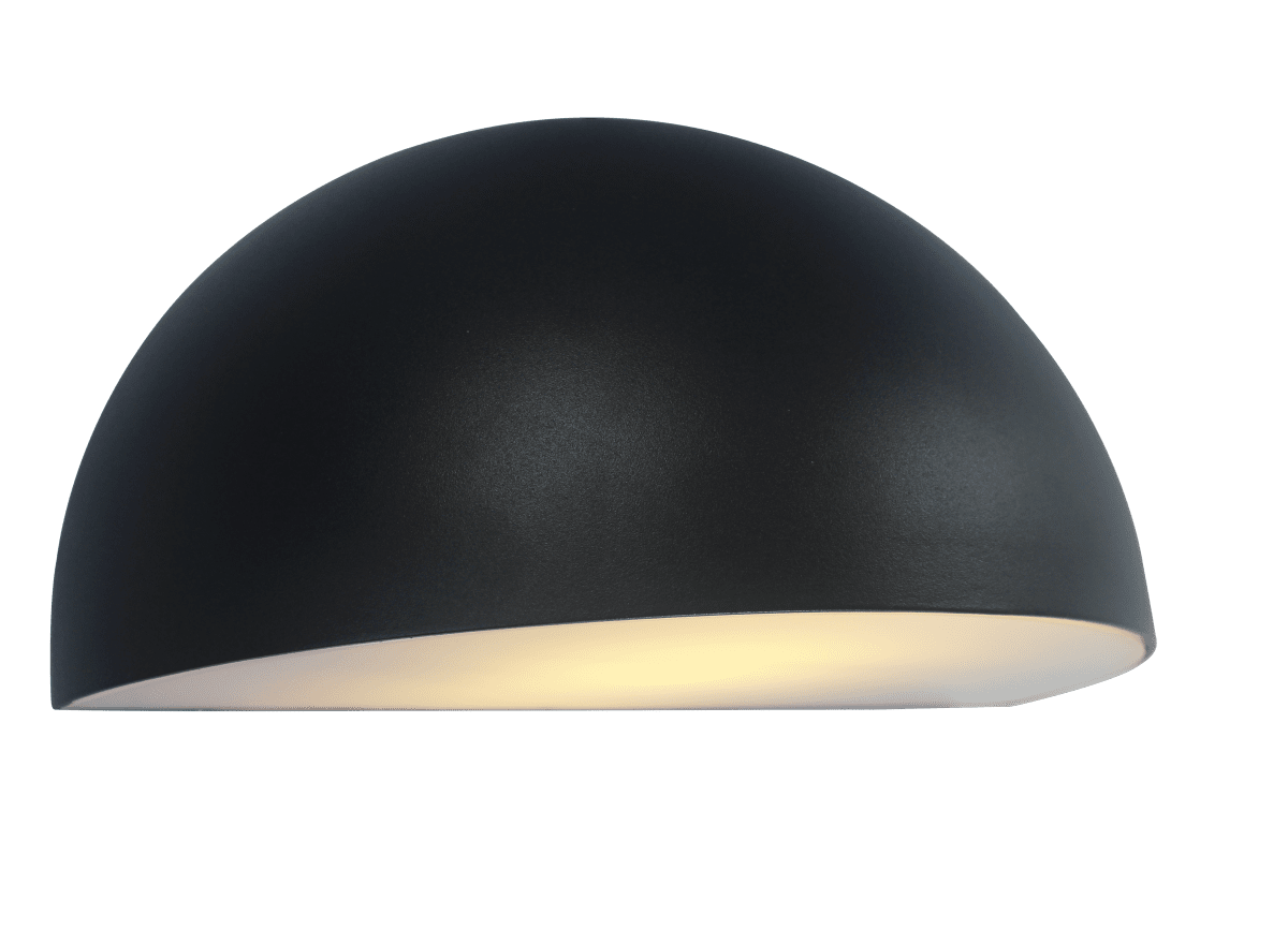 Karlskrona Noir lampe d’extérieur De Nordic Lighting - Elle est id&eacute;ale pour l'entr&eacute;e, sur la terrasse ou en enfilade le long de la fa&ccedil;ade.