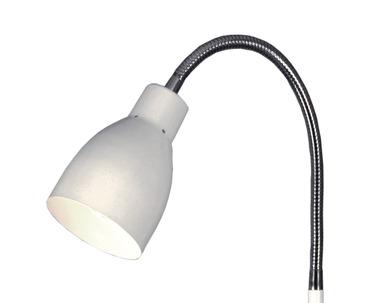Sarek Blanc lampadaire De Aneta Lighting - Sarek est un lampadaire &eacute;l&eacute;gant en m&eacute;tal blanc mat avec un bras flexible chrom&eacute; pour une direction facile de la lumi&egrave;re.