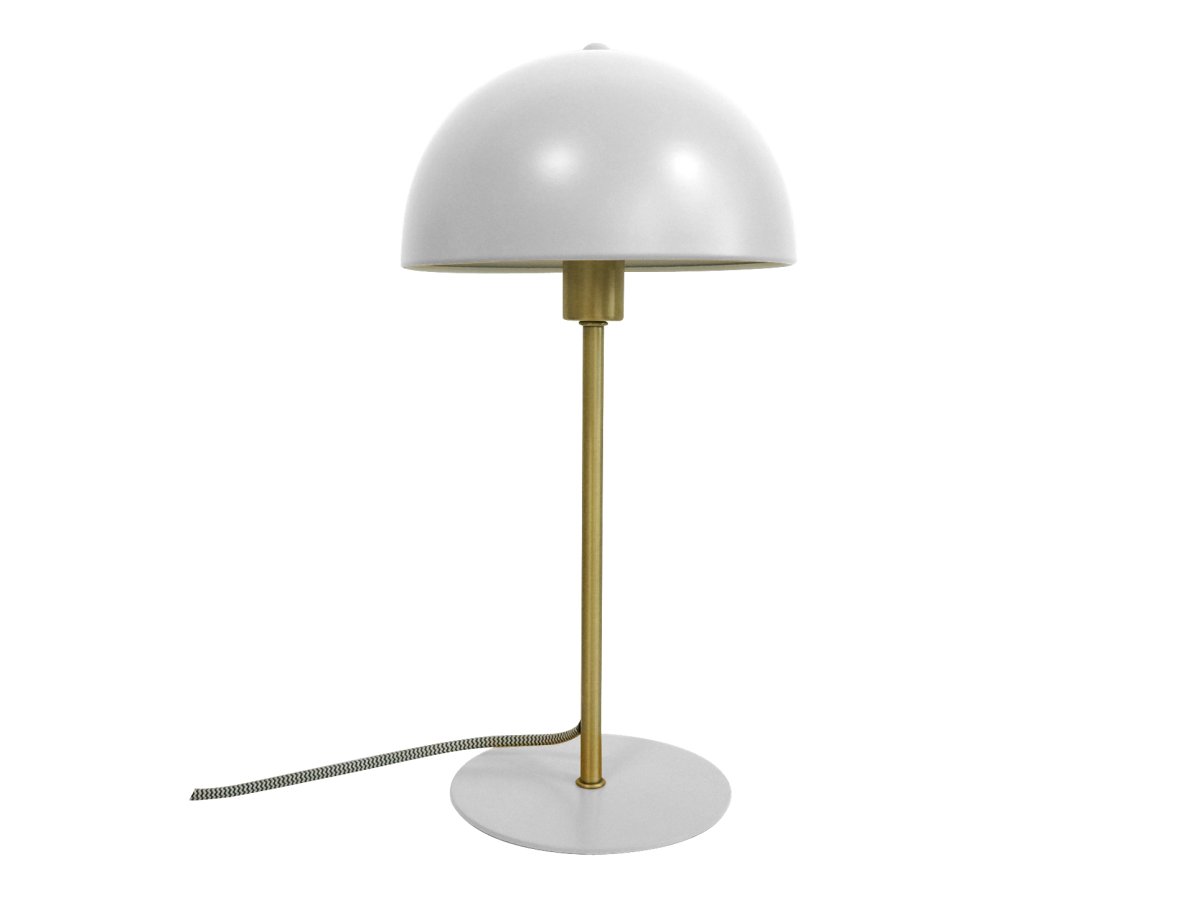 Bonnet 40cm Blanc lampe de table De Leitmotiv - Son abat-jour blanc et ses élégants détails en laiton lui confèrent un style tendance, tandis que la lampe diffuse une lumière chaude et agréable.