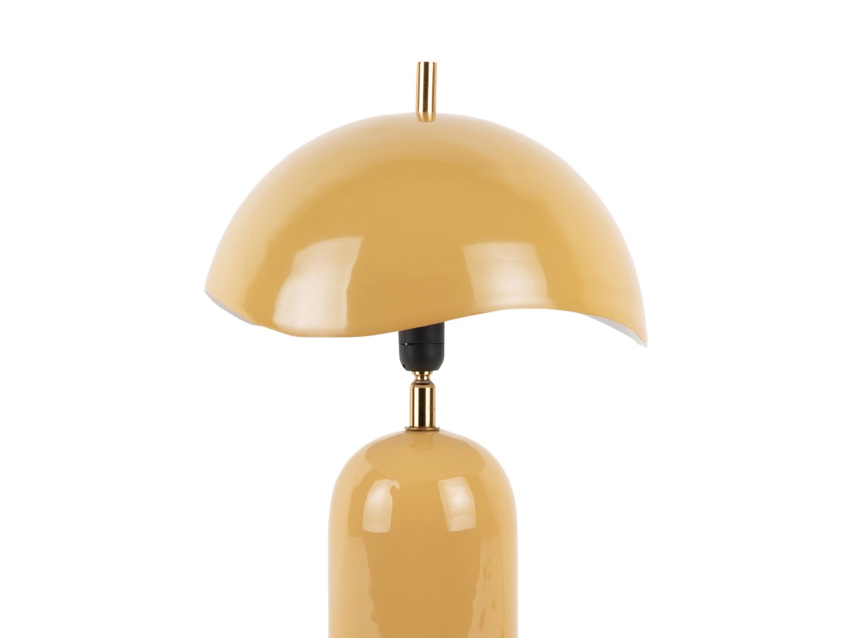 Querido 40cm Jaune lampe de table De Leitmotiv - Fabriquée en métal avec une finition jaune miel brillante et des détails dorés, elle apporte une touche de style à votre intérieur.