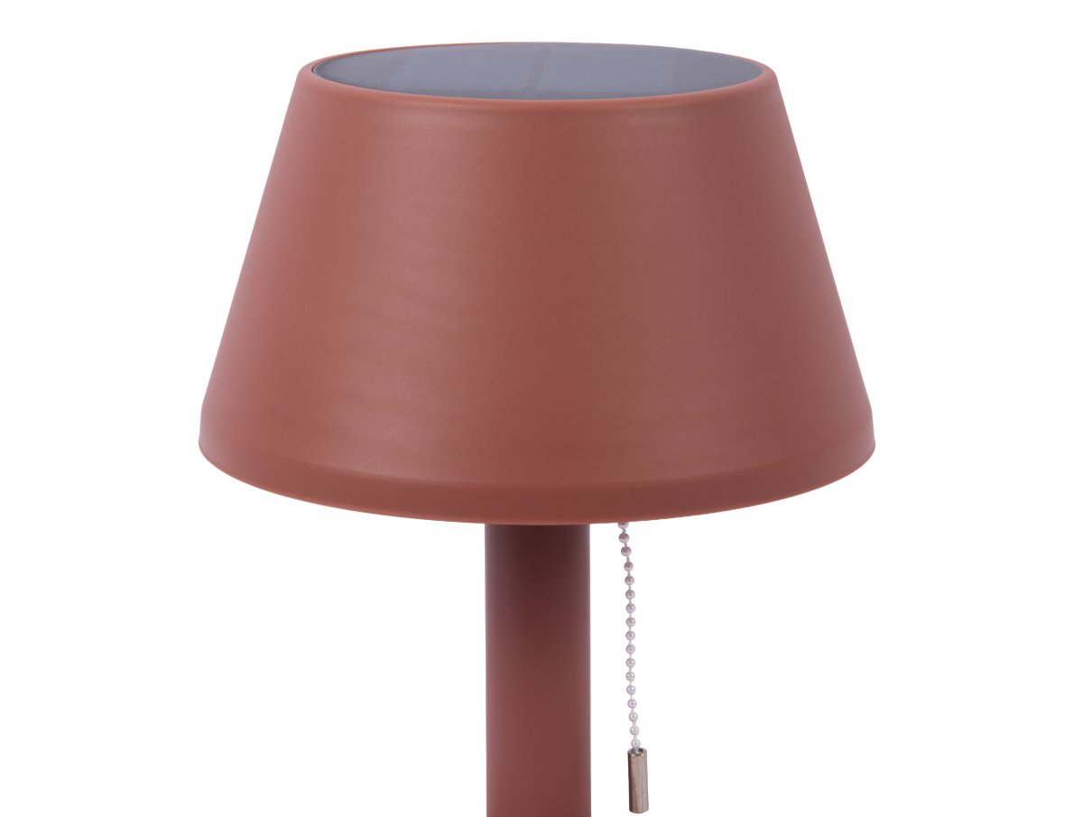 Esfera 26cm rouge rouille lampe solaire De Leitmotiv - Pour plus de flexibilité, la lampe peut également être rechargée à l'aide du câble USB-C fourni.