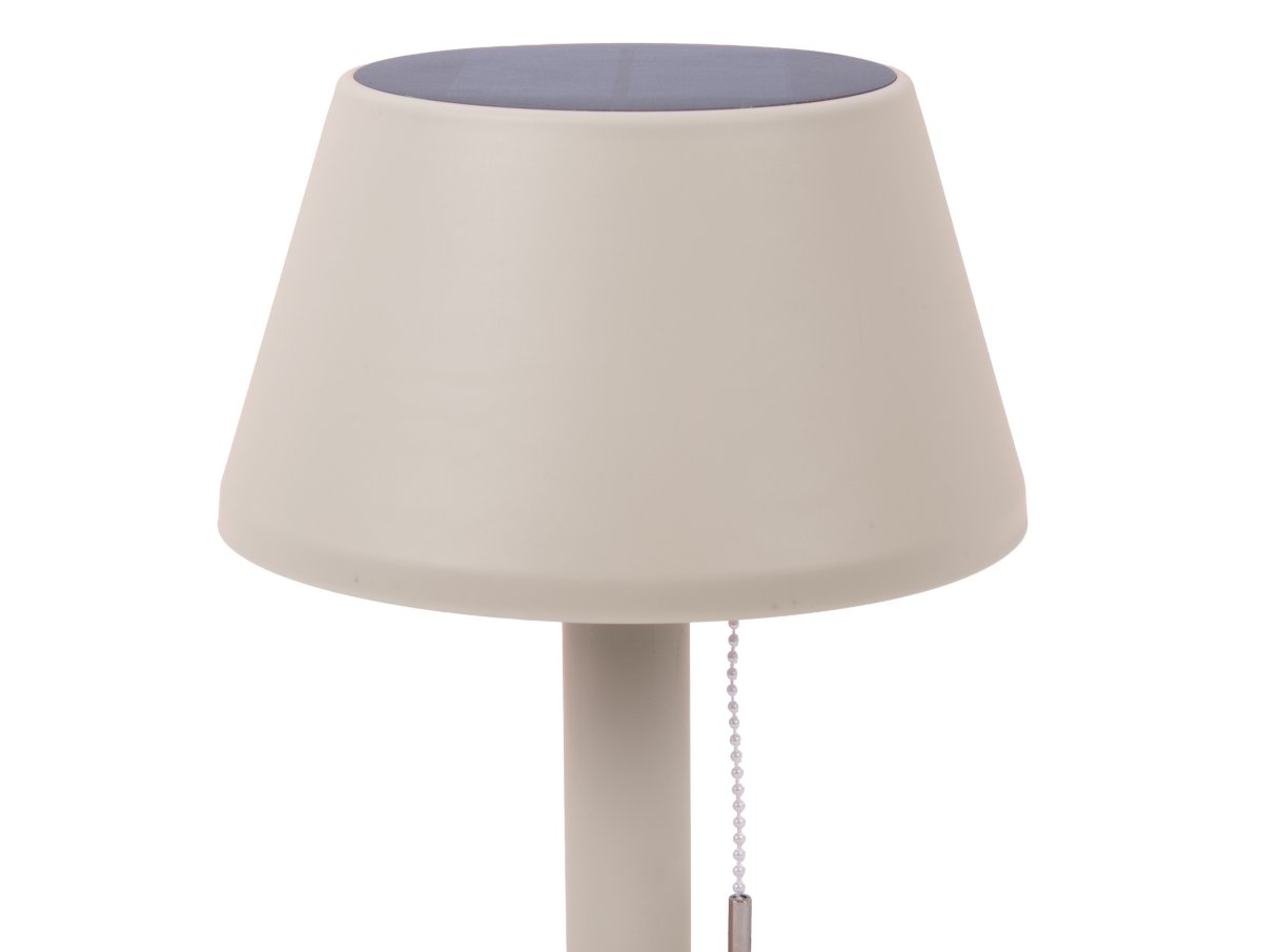 Esfera 26cm Gris lampe solaire De Leitmotiv - Pour plus de flexibilité, la lampe peut également être rechargée à l'aide du câble USB-C fourni.