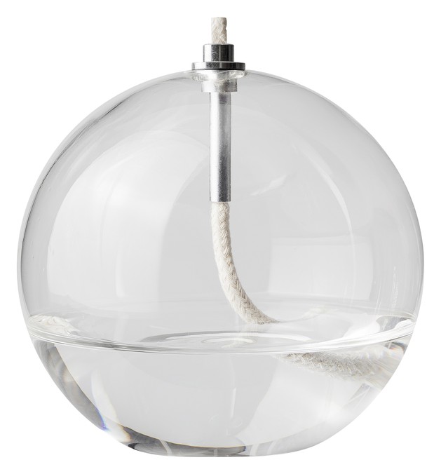 Oljelampa Aura Stor verre transparent De Mette Ditmer - Son design &eacute;l&eacute;gant et son verre fum&eacute; diffusent une lumi&egrave;re douce et chaleureuse qui cr&eacute;e une atmosph&egrave;re apaisante et chaleureuse.