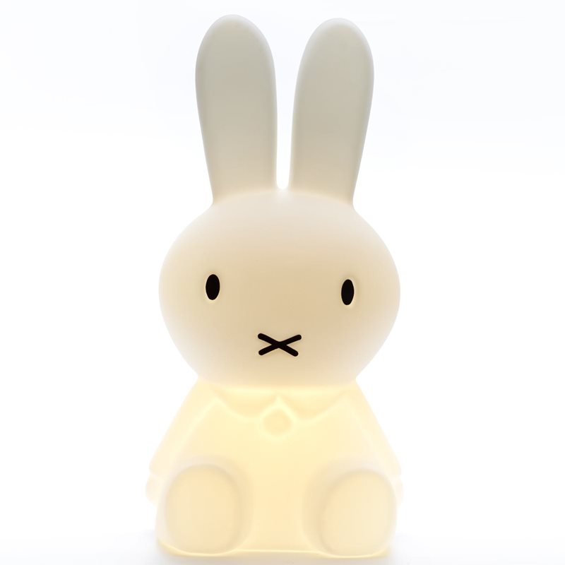 Miffy XL Blanc lampe pour enfant De Mr Maria - Miffy XL, le plus grand lapin de la série Miffy, mesure 80 cm de haut et dispose d'un éclairage LED à intensité variable avec 6 réglages d'éclairage, dont le mode nuit.