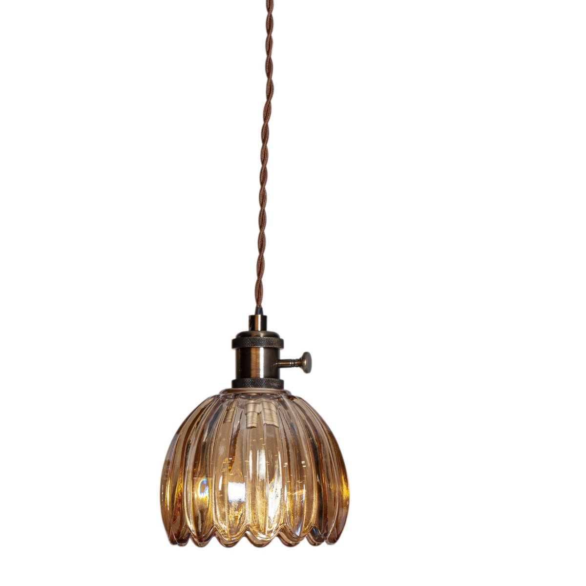 Nora Ø12 Ambre lampe de fenêtre De Cottex - Il est recommandé de le placer dans la fenêtre de la cuisine ou du salon ou de l'accrocher au-dessus de la table de chevet dans la chambre.