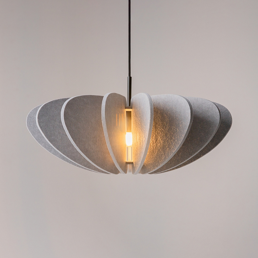 Cambio Ø58 Gris suspension De Maytoni - La s&eacute;rie est disponible en plusieurs couleurs et formes et, gr&acirc;ce au c&acirc;ble de 3 m&egrave;tres de long, peut &eacute;galement &ecirc;tre suspendue dans des pi&egrave;ces hautes - parfaite pour des installations d'&eacute;clairage cr&eacute;atives qui refl&egrave;tent l'ambiance de la pi&egrave;ce.