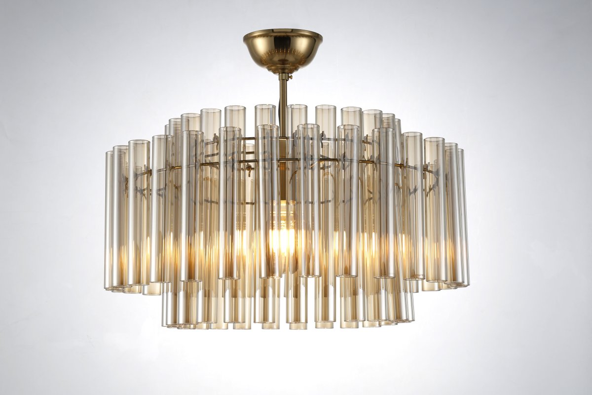 Lancaster Ø54 Laiton/ambre cristal De Lampan - Gr&acirc;ce &agrave; sa forme d&eacute;corative, Lancaster devient un &eacute;l&eacute;ment central de toute pi&egrave;ce et est id&eacute;al pour les salons, les salles &agrave; manger ou les couloirs o&ugrave; vous souhaitez cr&eacute;er une ambiance accueillante et raffin&eacute;e.