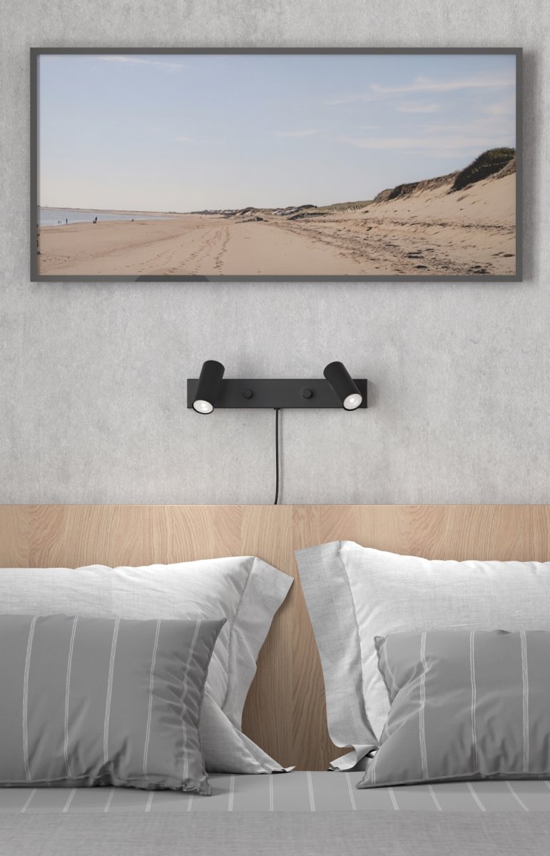 Cato II Noir mat lampe de lecture De Belid - La s&eacute;rie Cato comprend des lampadaires, des spots, des lampes de table et des appliques murales.